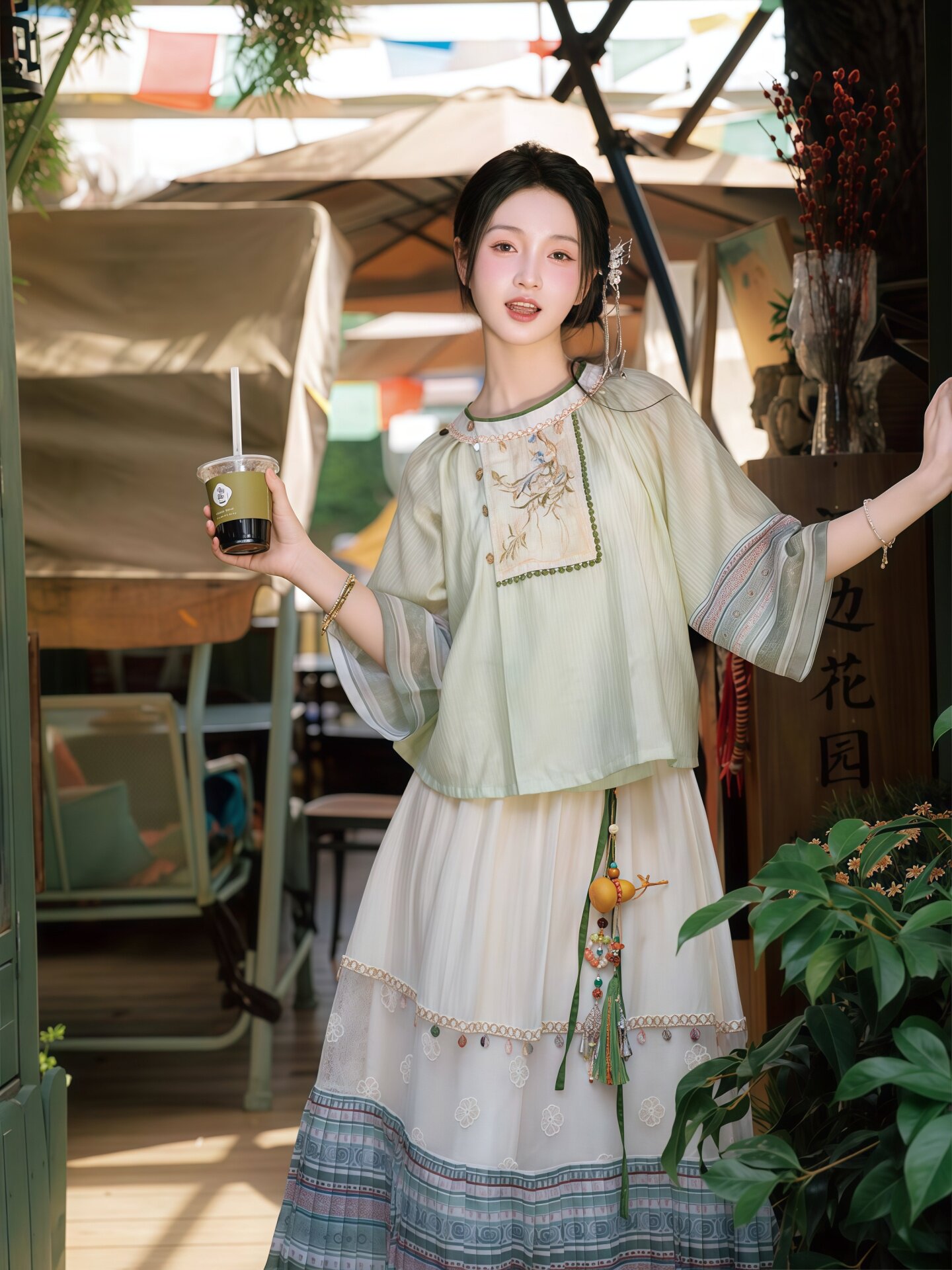 Completo in Stile Etnico Cines - Ethnic Outfit recensione e prezzo