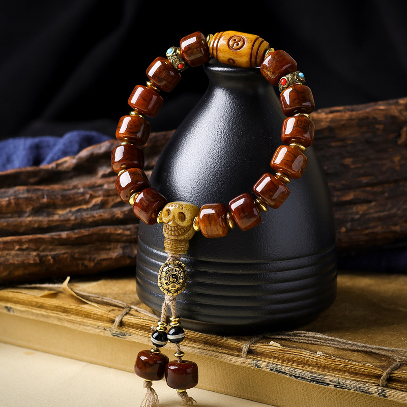 Bracciale tibetano in osso di  - Ethnic Fashion Way recensione e prezzo
