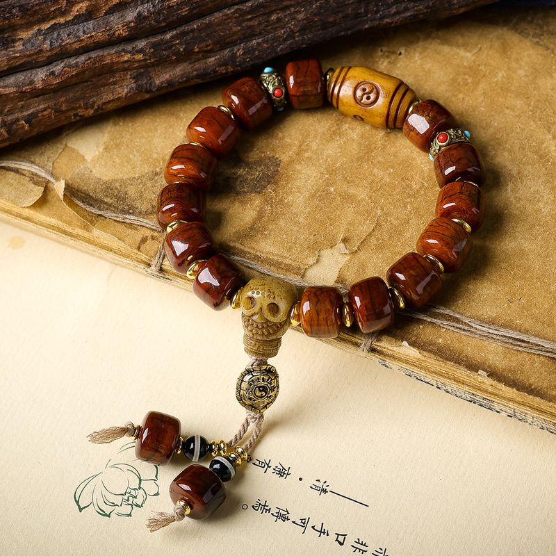 Bracciale tibetano in osso di  - Ethnic Fashion Way recensione e prezzo