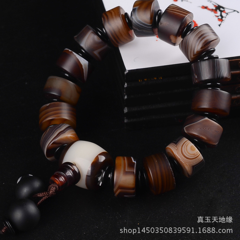 Bracciale in Seta con Agata, E - Ethnic Fashion Way recensione e prezzo